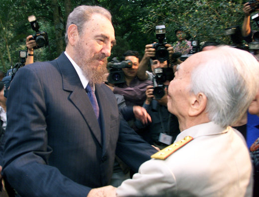 Fidel Castro and General Vo Nguyen Giap of Vietnam