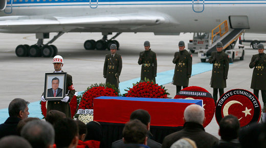 Flag-wrapped coffin of late Russian Ambassador to Turkey Andrei Karlov