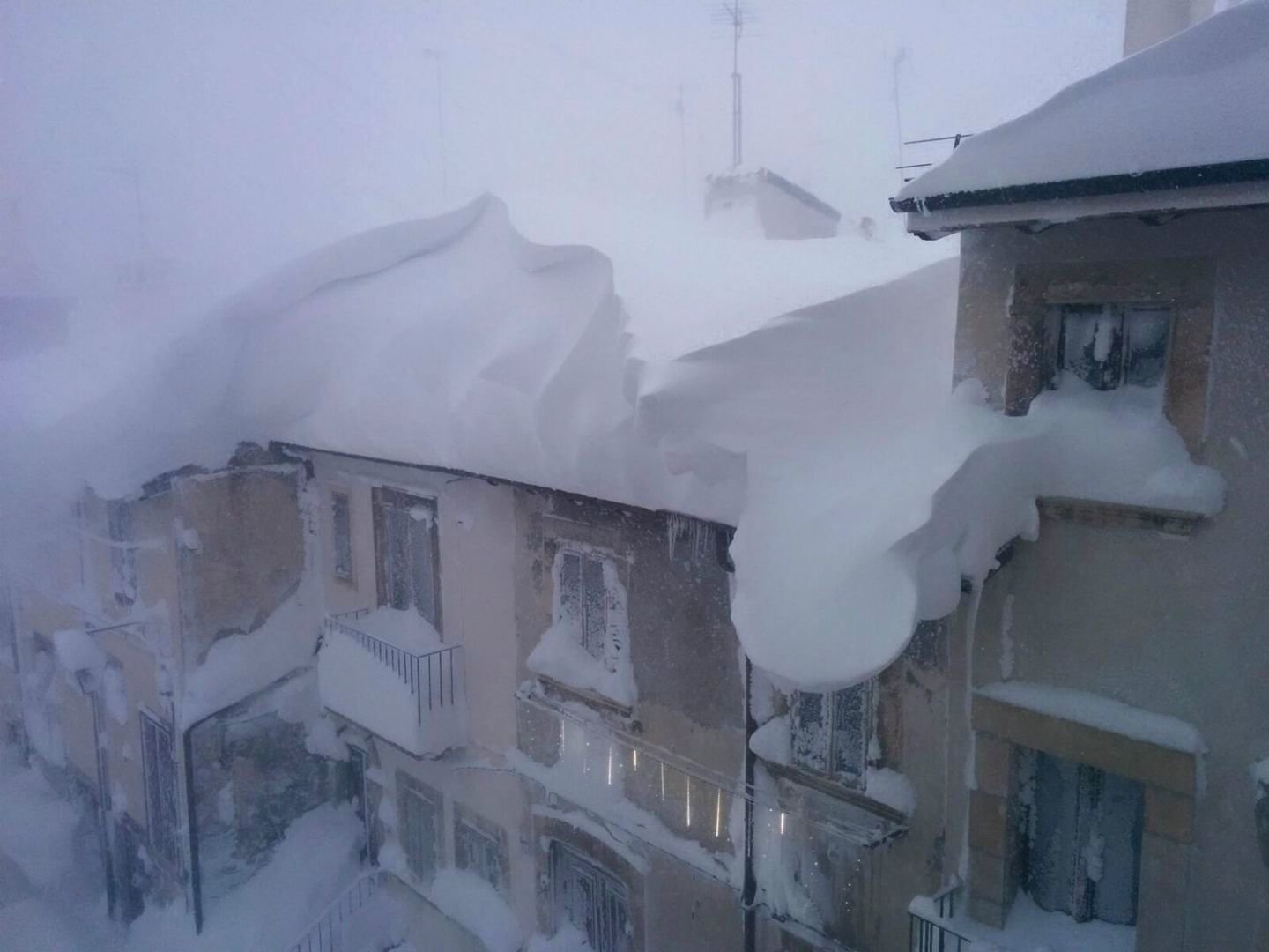 Heavy snowfall in Italy