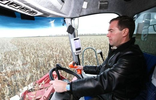 Russia harvest Medvedev