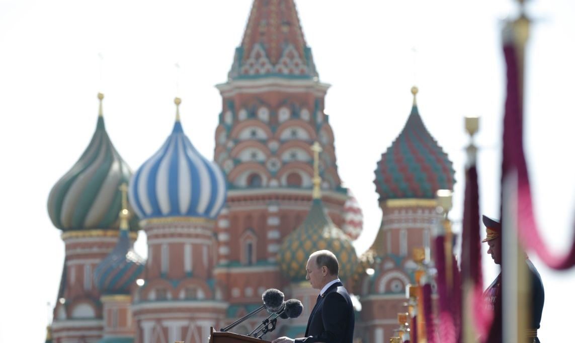 Nhấn để phóng to putin giving speech in russia