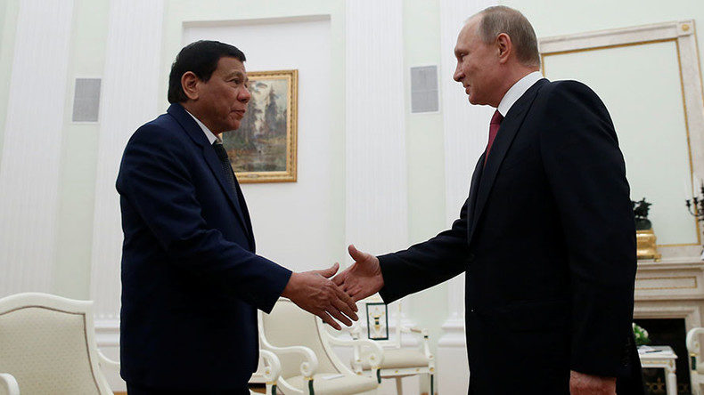 Vladimir Putin and Philippine President Duterte