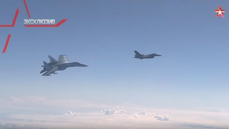 NATO F-16 chased off by Russian Su-27 over Baltic Sea