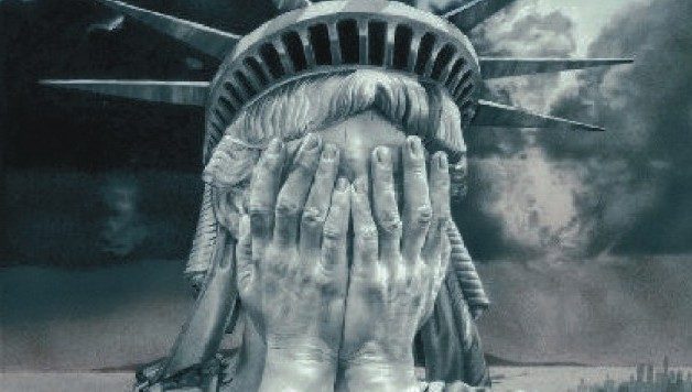 Statue Liberty crying