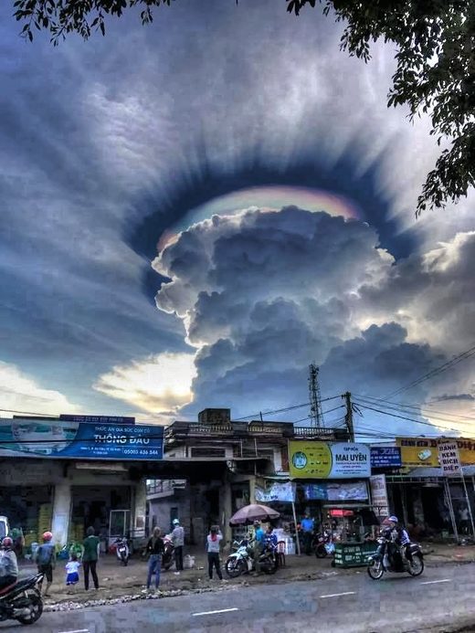 Strange cloud
