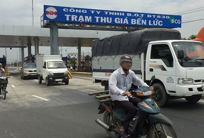 Vietnam traffic toll point