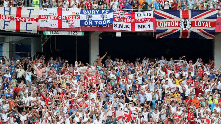 england fans russia world cup