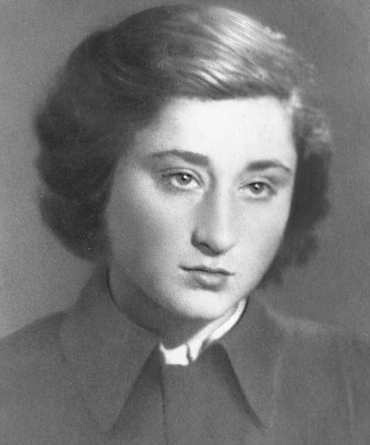 Yelena Rzhevskaya: Soviet translator who translated evidence about Hitler's teeth