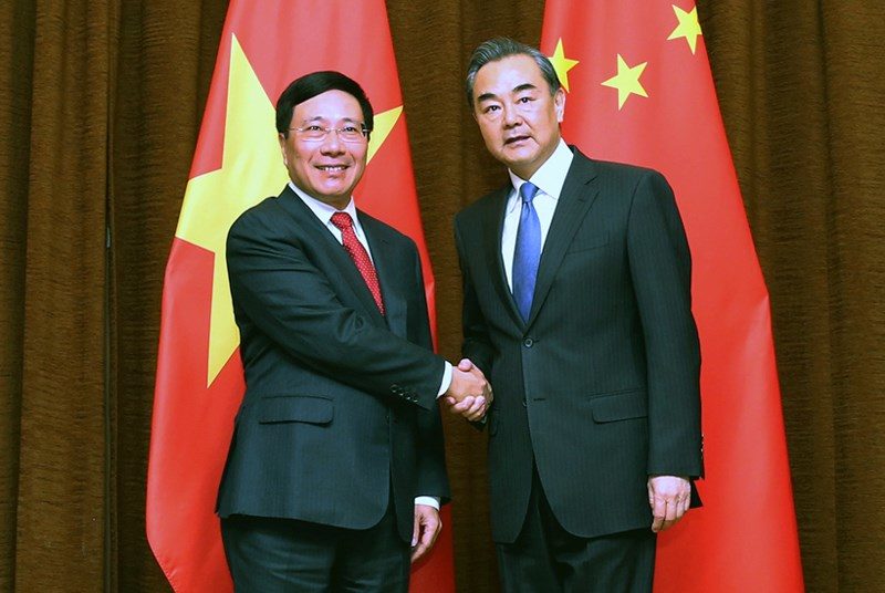 Vietnam and China Foreign ministers