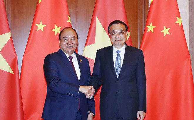 Vietnamese and Chinese Prime Ministers Nguyễn Xuân Phúc, Li Kequiang