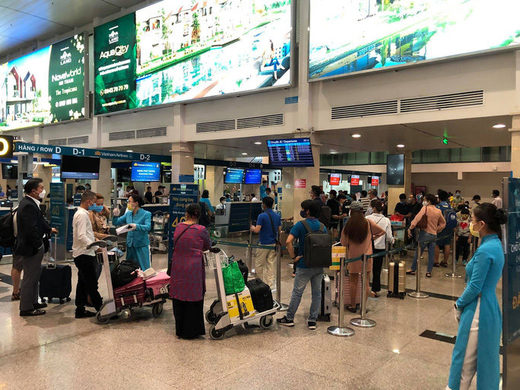 Tân Sơn Nhất airport in Vietnam after ending social distancing